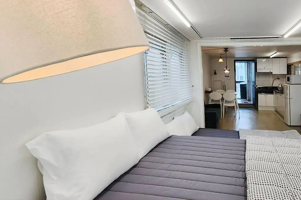 Ferienwohnung K-11 Hongdae Yeontral Park Seoul 0*,  Südkorea