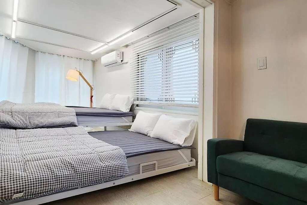 K-11 Hongdae Yeontral Park Apartment Seoul