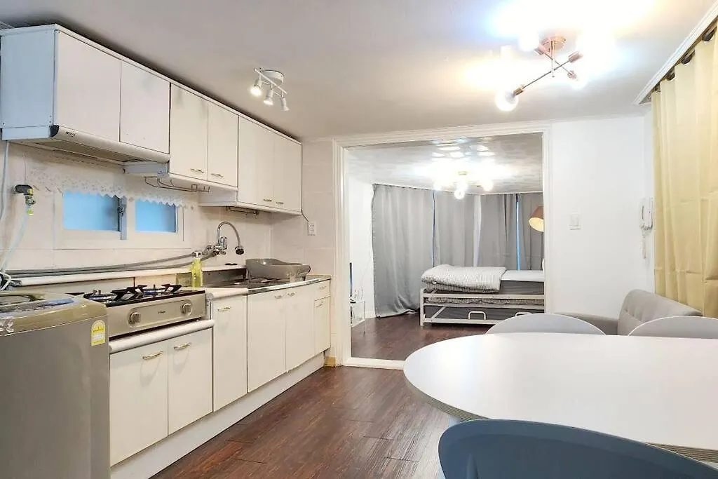 K-11 Hongdae Yeontral Park Apartment Seoul
