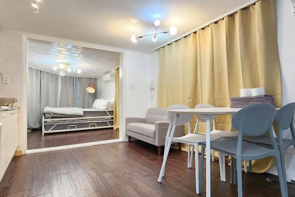 K-11 Hongdae Yeontral Park Apartment Seoul