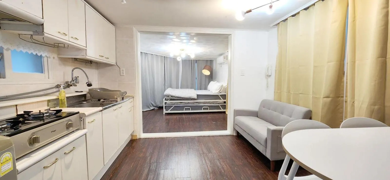 K-11 Hongdae Yeontral Park Apartment Seoul South Korea