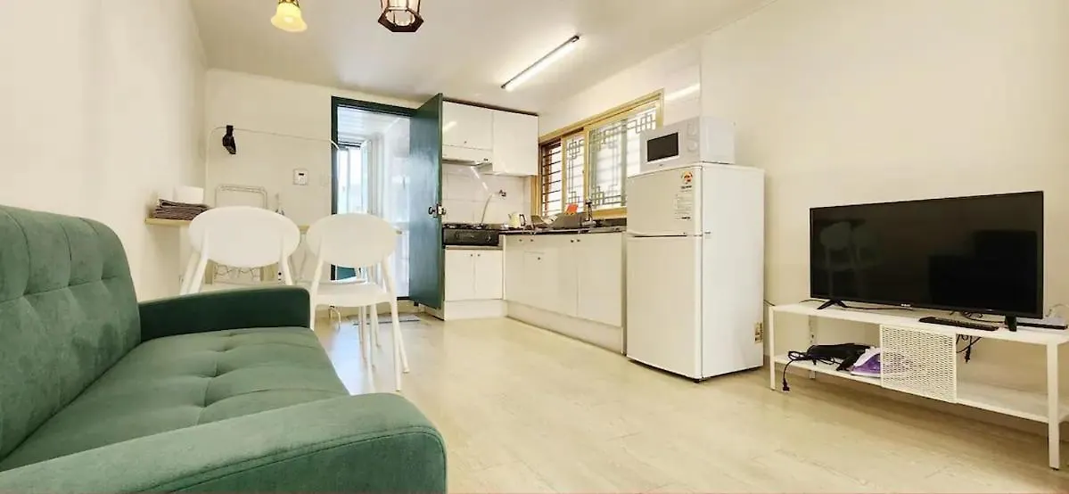 K-11 Hongdae Yeontral Park Apartment Seoul 0*,  South Korea